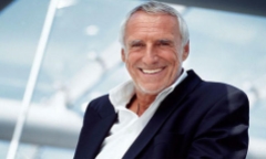 Tỷ phú Dietrich Mateschitz - người đồng sáng lập Red Bull qua đời