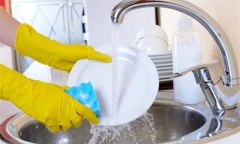 Sửa ngay 7 sai lầm khi sử dụng nước rửa bát kẻo rước bệnh vào người