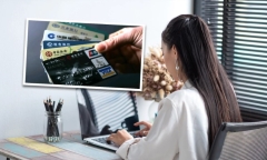 Chồng báo cảnh sát vì nghi vợ bị lừa, sự thật khiến ai nấy “ngỡ ngàng đến bật ngửa”