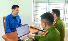 Bắt đối tượng đưa tin sai lệch để 
