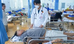 Cơ sở bánh mì nổi tiếng phải thanh toán hơn 1 tỷ đồng viện phí cho 352 người