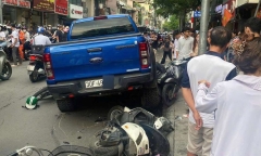 Vụ ô tô tông 9 xe máy ở Hà Nội: Gây tai nạn ngay khi nhận chìa khóa từ chủ cũ 