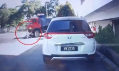 Clip: Khoảnh khắc người đàn ông đi xe máy bị xe tải đâm, tử vong tại chỗ