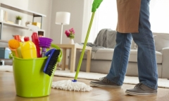Giúp việc xin nghỉ cưới phi công, lộ thân phận