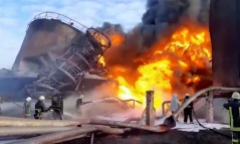 Kho chứa dầu của Nga tại Luhansk bị tập kích