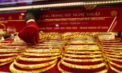 Giá vàng hôm nay (26/3): Vàng trong nước bám sát xu hướng của giá thế giới