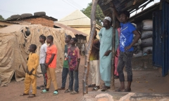 Trường học tiểu học ở Nigeria bị tấn công, gần 300 học sinh bị bắt cóc