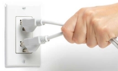 5 sai lầm khiến nỗ lực tiết kiệm điện ngày nắng nóng hóa công cốc