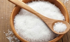 Tại sao người Việt có tục “đầu năm mua muối, cuối năm mua vôi”?