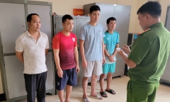 Bắt 5 nhân viên bốc xếp ở sân bay Nội Bài, phá khoá vali ký gửi để trộm cắp