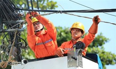 Bộ Công Thương đề xuất sớm áp biểu giá điện sinh hoạt 5 bậc