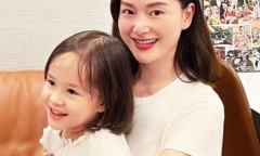 Choáng vì thành tích của mẹ con diễn viên Lan Phương: Con gái 4 tuổi nói tiếng Anh như gió, mẹ thạo 4 thứ tiếng