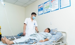 Đau bụng dữ dội sau khi ăn mít và cơm, người đàn ông phải nhập viện gấp