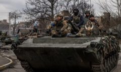 NATO đối diện 
