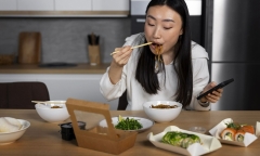 5 thói quen hàng ngày tưởng vô hại nhưng khiến thận tổn thương