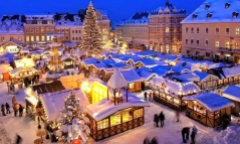 Vì sao người ta thường chúc “Merry Christmas” thay vì “Happy Christmas”