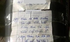 Nữ sinh xa nhà được bố gửi xe máy để tiện đi học, mảnh giấy đính kém khiến tất cả nghẹn ngào