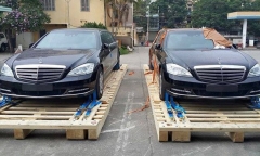 2 chiếc Limousine chống đạn của Bộ Ngoại giao đã về Việt Nam