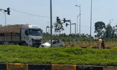 Tin tức tai nạn giao thông mới nhất ngày 21/6: Xe tải va chạm với ô tô con, 4 người thương vong