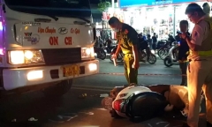 Sắp về tới nhà, người phụ nữ bị xe tải tông tử vong