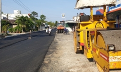 Đang làm đường, nam công nhân bị xe lu cán tử vong