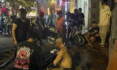 Vụ chủ quán khóa trái cửa, tạt xăng đốt khiến 3 người bị bỏng: Hé lộ nguyên nhân