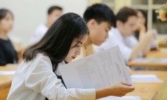 Một trường đại học yêu cầu xét tuyển phải có môn Văn ở tất cả các ngành