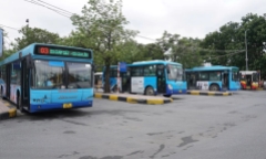 Hà Nội điều chỉnh lộ trình 4 tuyến xe buýt phục vụ thí điểm vùng phát thải thấp