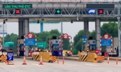 Hơn 320.000 xe hết tiền tài khoản ETC vẫn chạy vào 4 tuyến cao tốc