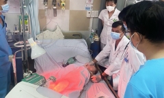 Bình Dương: Bé gái 2 tháng tuổi sốc phản vệ sau tiêm và uống vắc xin