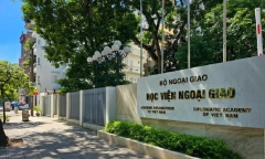 Học viện Ngoại giao tuyển sinh 2024: Những ai sẽ được xét tuyển thẳng?
