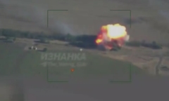 Soi khoảnh khắc tên lửa Nga tấn công trực diện vào radar giám sát của Ukraine