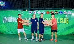 Liên hoan, trao giải kỉ niệm ngày thành lập CLB Pickleball Vinhomes Riverside