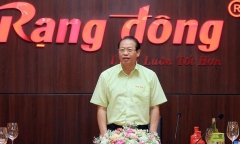 Chủ tịch Hồ Đức Lam xin từ nhiệm, Rạng Đông Holding biến động