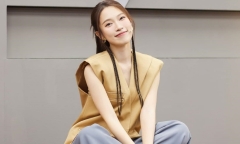 Từ Anh trai vượt ngàn chông gai: Dẫn show giải trí là “tấm áo quá rộng” với Khánh Vy?