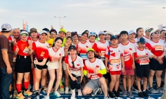 CEO Phạm Kim Dung, Đạo diễn Hoàng Nhật Nam và hàng loạt hoa hậu, á hậu chạy ở Phú Yên