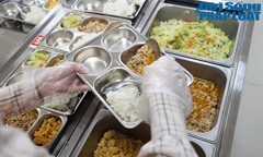 Dự thảo mới về bữa ăn bán trú: Công khai thực đơn, minh bạch chi phí