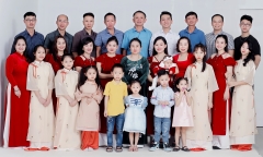 Gia đình xứ Nghệ có 10 người con thành đạt: Anh đi 