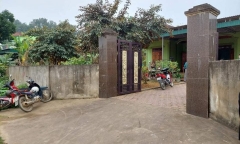Vừa vào phòng, mẹ kinh hãi phát hiện con trai tử vong trên giường