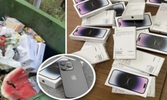 Hai chị em bất ngờ phát hiện 30 chiếc iPhone 14 Pro mới tinh trong thùng rác