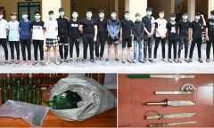Hàng chục thanh niên chuẩn bị cả bao tải vỏ chai thủy tinh, hung khí để đánh người đi đường