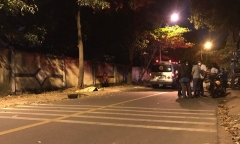 Tin tức tai nạn giao thông mới ngày 20/12: Xe máy lao lên lề đường, 2 sinh viên thương vong
