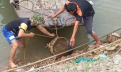 Hà Nội: Phát hiện quả bom nặng hơn 500 kg ở sông Đuống