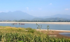 Về quê ăn Tết, 2 cha con đuối nước thương tâm trên sông Đà