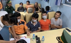 Hải Phòng: Cứu nạn khẩn cấp 10 người trên tàu bị chìm 