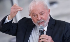 Tổng thống Brazil thay thế tư lệnh quân đội