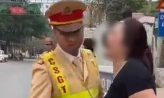 Diễn biến mới vụ người phụ nữ lăng mạ, đòi 