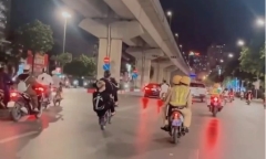 Hà Nội: Hai 