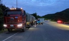 Thương tâm: Vợ tử vong, chồng bị thương khi đi giao bún lúc rạng sáng