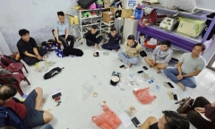 Đánh sập sới bạc quy mô 